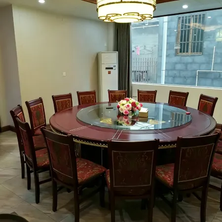 Jinshan Hotel