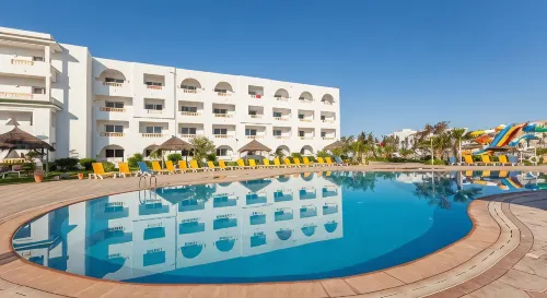 Zodiac Hôtel & Aqua Park - โรงแรมราคาถูก