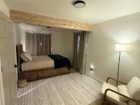 Enchanting whole home on Nancy lake with WiFi in Willow Alaska! โรงแรมในวิลโลว์