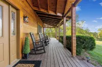 The Lodge / Hot Tub, Arcade, Firepit, Game room! - de charme