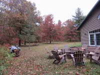 Secluded 3-bedroom cabin on the Chippewa River near Ladysmith, WI with WiFi, AC