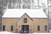 3 BR l Lakefront Cabin l Skiing I Snowmobiling - Boutique