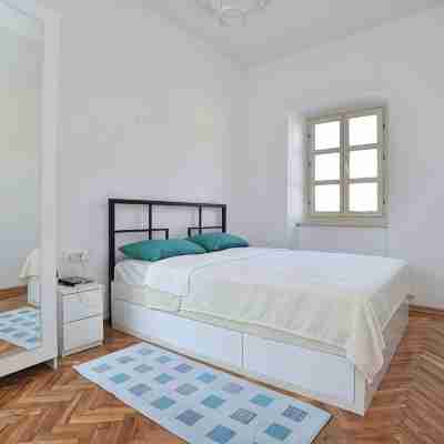 PERFECT LOCATION IN BUDVA'S OLD TOWN Rooms