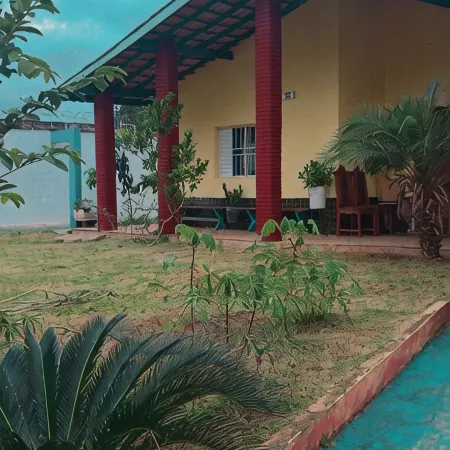 Beach house with pool, weekends and holidays