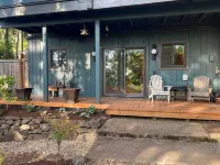 Private Apartment with Spa Bathroom - heated floors, jetted tub, wifi, kitchen - Jacuzzi