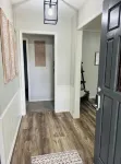 New Remodel 3BD/2Bath Weekly/Monthly Discounts available