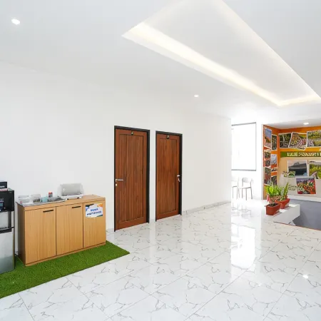 Urbanview Syariah Jackson Living near Stasiun Malang