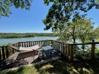 Sunrise Bluff Lakefront - in family-friendly area w/ great view of Grand Lake - 3-Star
