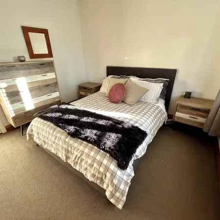 Dog-friendly Home in Waterloo