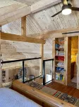 Log Cabin across from ski Wentworth, with outdoor fire pit and BBQ - Wifi