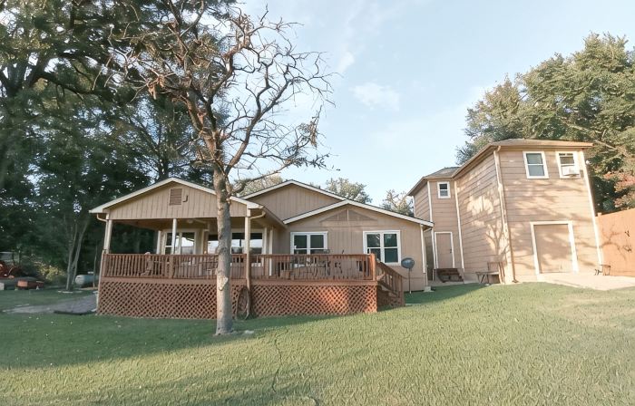 Fisherman’s Getaway with Sunset Views & Room for 11