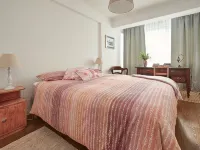 SEVEN GUEST HOUSE, a departing point to visit Lisbon and Sintra Hotels in Amadora