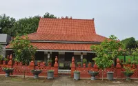 Abah Hotel