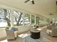LOCATION!!  Lake Travis Waterfront~Pool, Spa, Outdoor Kitchen, Location