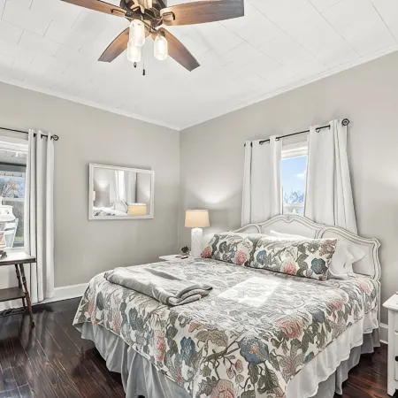 Clayton's 1910, Completely Restored Mill House, Business-Friendly Weekday Rates
