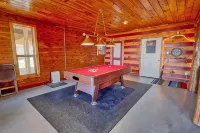 The Mountain Crest Cabin