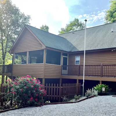 Secluded No Wake Cove - Private Covered Dock-Screened Porch-Kayaks