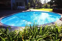 207 Main Ave - Private Pools