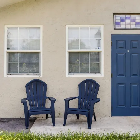 Close to parks, beaches and downtown Naples