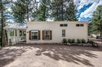Mountain Living - Breathtaking View of Pikes Peak - Chalets