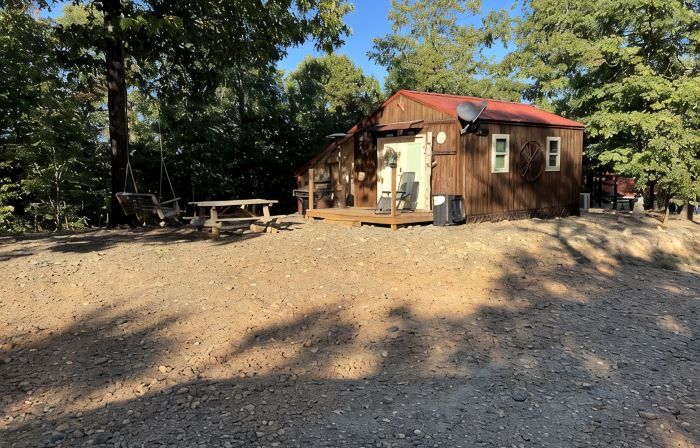 Little Choctaw Cabin