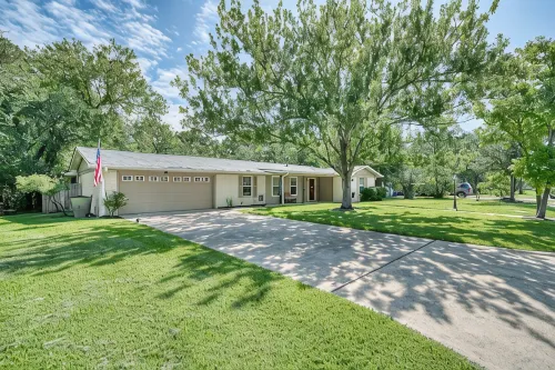 The Bradley House of Aggieland