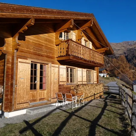 Holiday home in a quiet, sunny location in a hiking and skiing region
