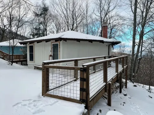 Available Jan 16-19 Steps to Ski Beech Adjustable Bed, Pets &Fireplace