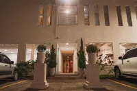 Mara Turismo Hotel