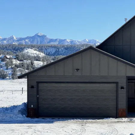 Peaceful Retreat on 35 Acres - Spectacular Mountain Views!