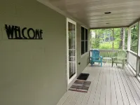 Cozy, modern home 1 mile to Wisp & Deep Creek Lake