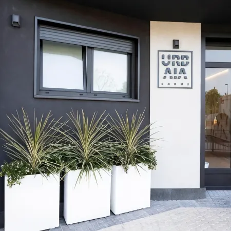 Urbaia Rooms