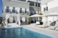 Ena Boutique Hotel - Pools