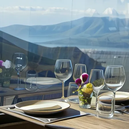V Hotel Delphi
