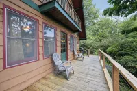 Cabin Near Br/Boone, Fire Pit, Wifi, Secluded, Nearby Hikes, and Views!!