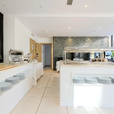 AzuLine Hotel M