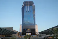 Tulip Plaza Hotel - parking