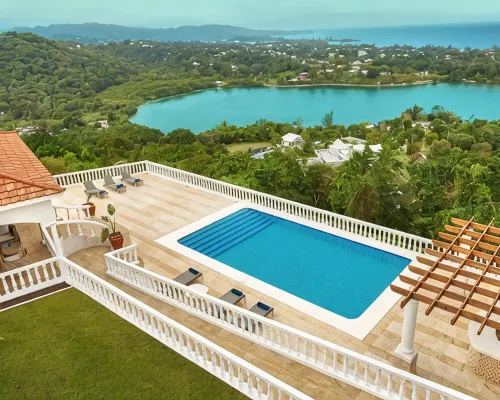 Heaven Villa - We are not on the water, we are above! Hotele w: Drapers