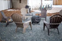 Cozy Carriage House, Walk to Unc, Free Bikes - Pet friendly