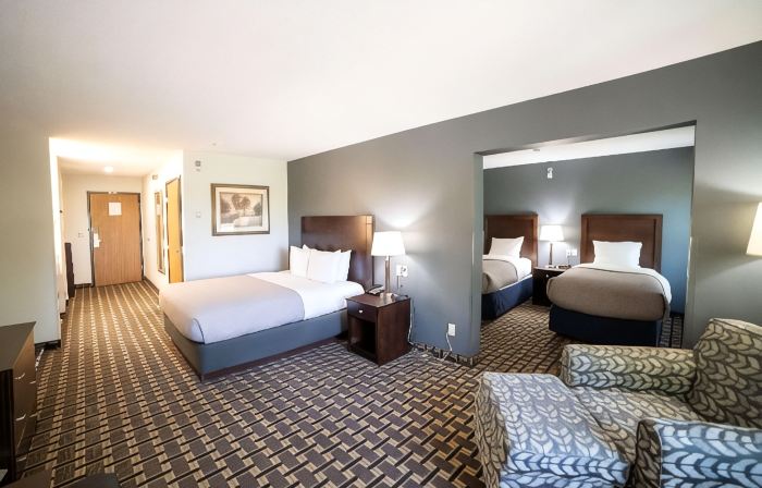 Quality Inn & Suites Watertown Near Prairie Lakes Ice Arena
