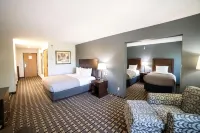 Quality Inn & Suites Watertown Near Prairie Lakes Ice Arena - Pet friendly