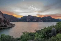 Private Entry Guest Suite by AZ Athletic Grounds - 1 BD + 1 BA - Sleeps 4 - Holiday bungalows