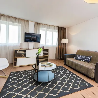 Ténéo Apparthotel Talence - Arthena Hotels near Saint Augustin