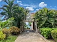 Villa Mariposa N°10 - Luxury Beachfront Escape, Private, Steps to Beach & Pool - 4つ星