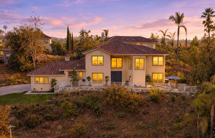 4Br Family Villa • Near Legoland & Beach • Gameroom  •  Dogs Free  •  Sleeps 9