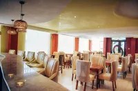 Essence Hotel - 3-Star