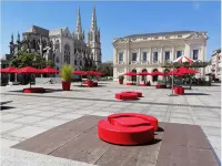 Studio Notre Dame Heart of the City Wifi Netflix - Bintang 3