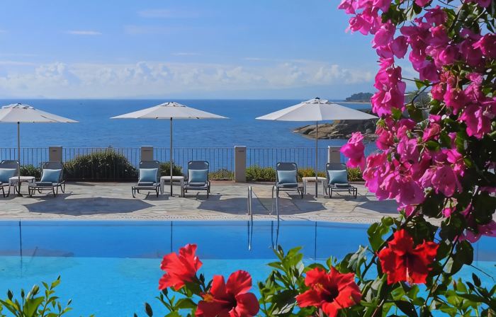 Blue Jasmine Hotel