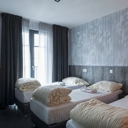 Brxxl 5 City Centre Hostel
