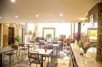 Khách sạn La Mia